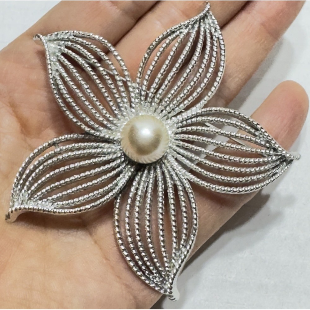 Statement Faux Pearl Star Flower Brooch Silvertone Sarah Coventry Large 1960 Vtg